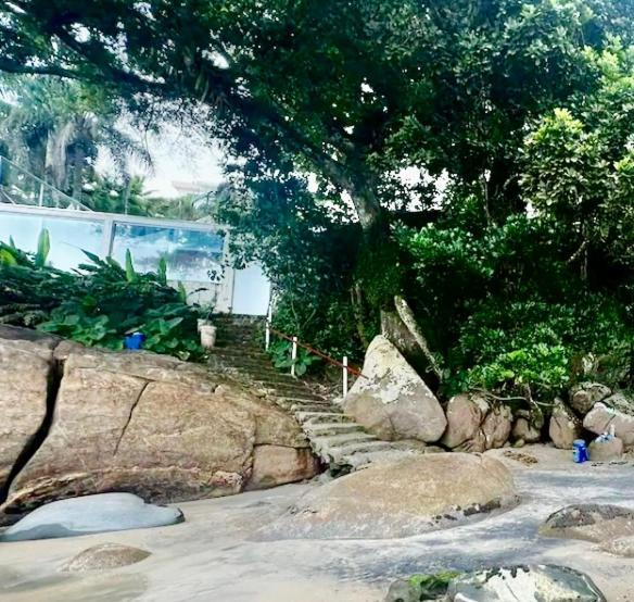 Linda Cobertura Duplex, Pe Na Areia,Vista Linda. Lägenhet Caraguatatuba Exteriör bild